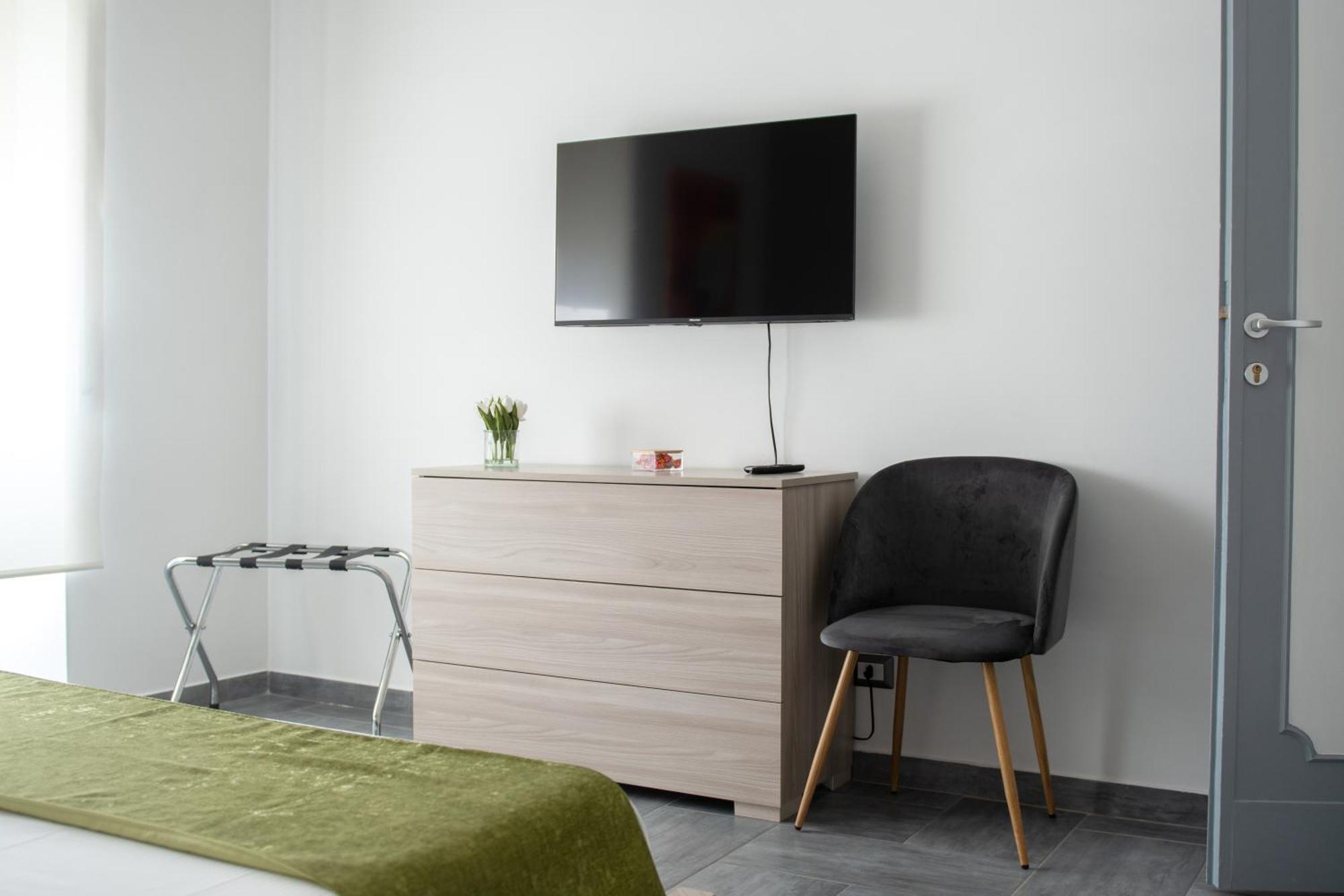 צ'יוויטווקיה Casa Vacanze Family House Posizione Centralissima מראה חיצוני תמונה