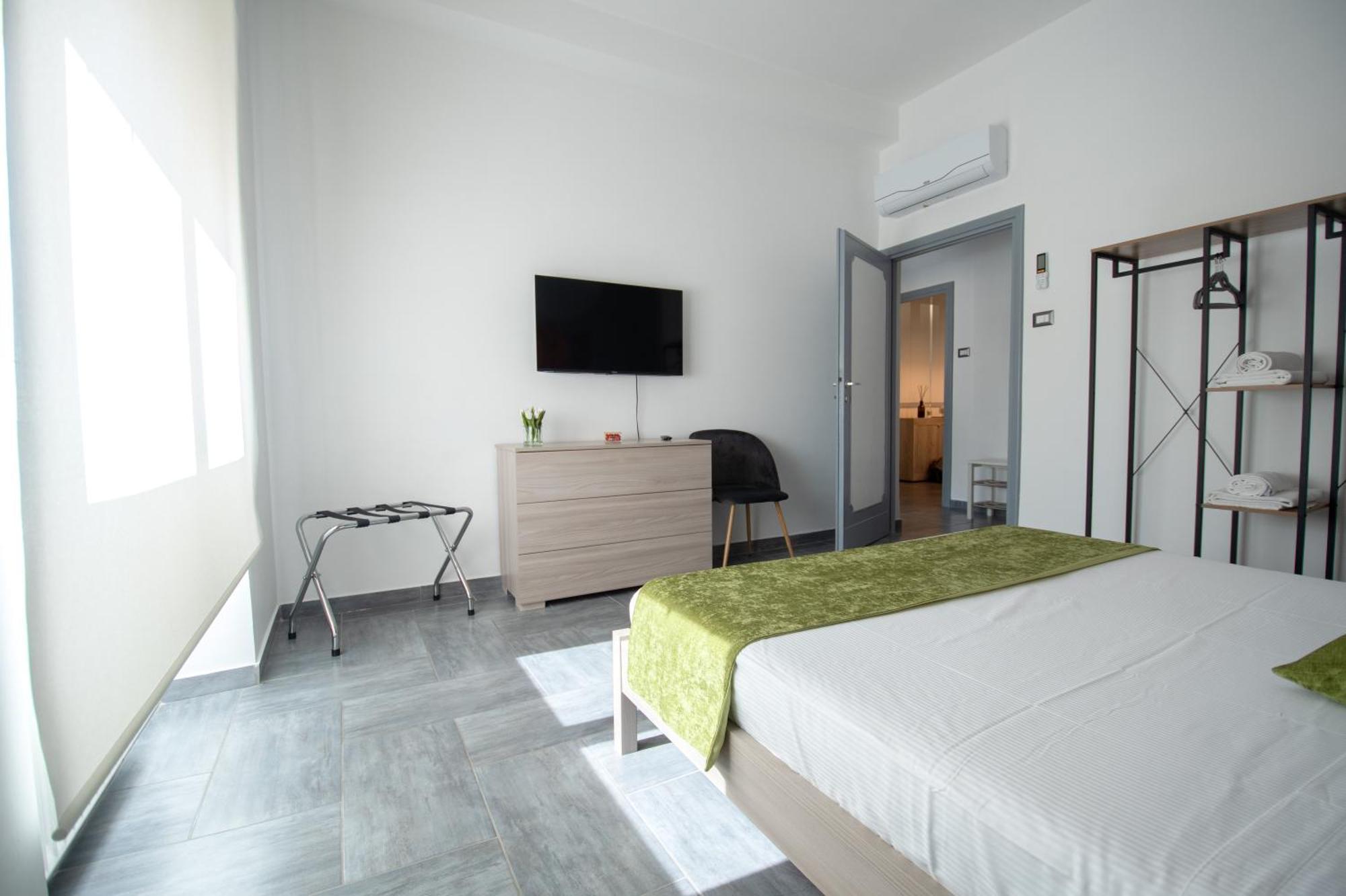 צ'יוויטווקיה Casa Vacanze Family House Posizione Centralissima מראה חיצוני תמונה